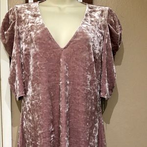 Forever 21 contemporary Velvet dress